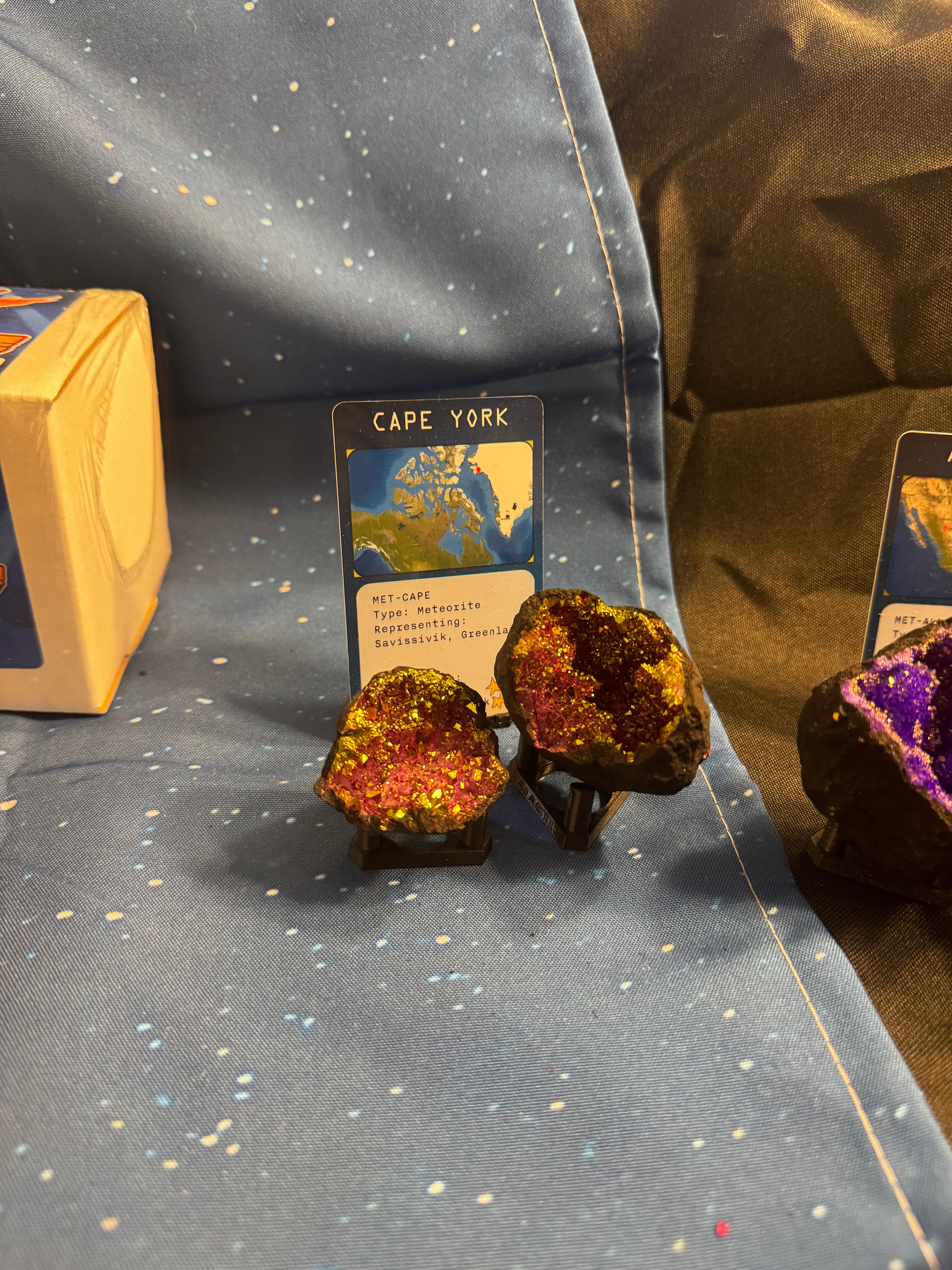 Mystery Meteorite (Random Color/Location)- Top 7 Meteorite Locations on Earth | STEM Educational Space Toy