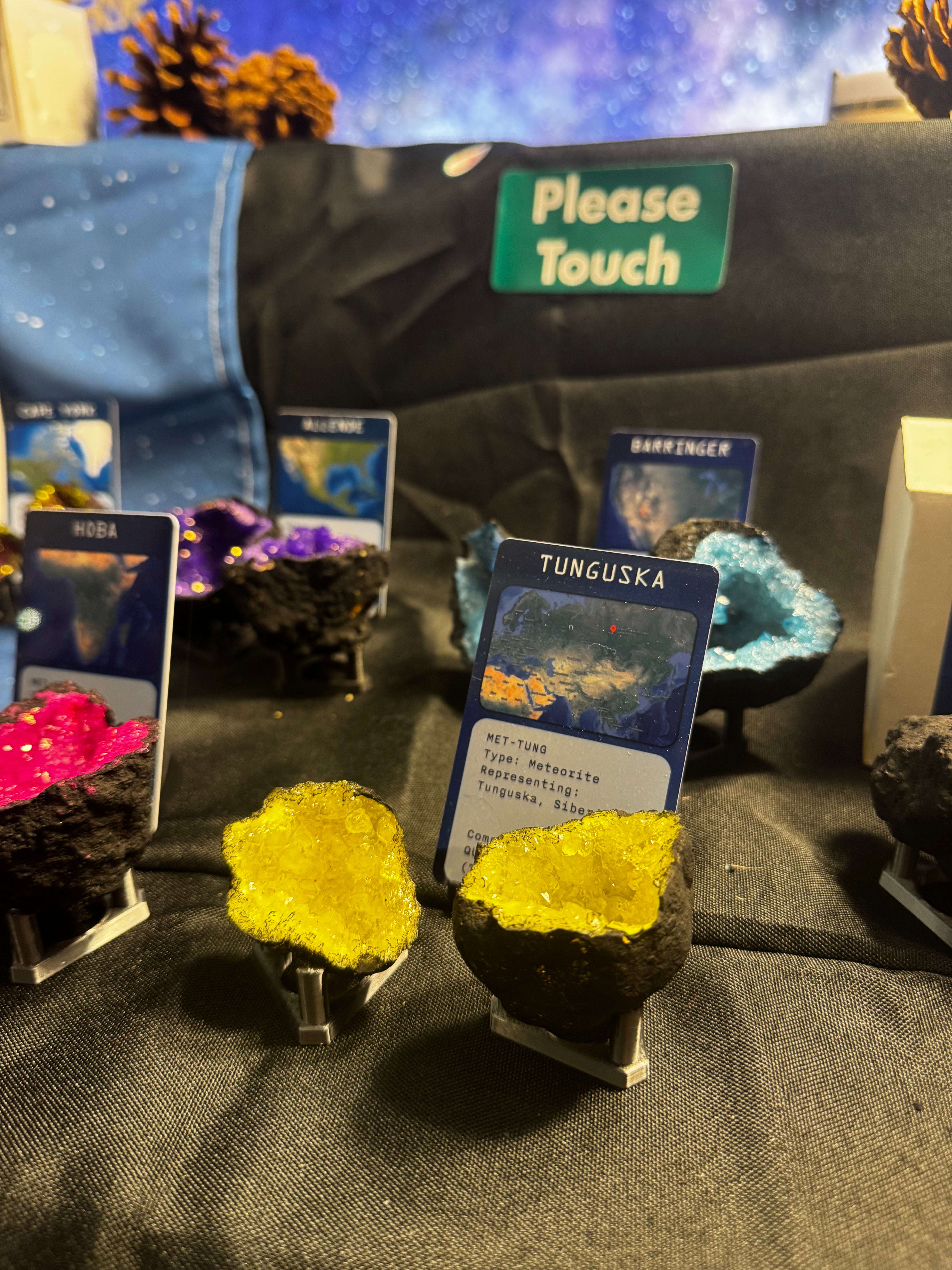 Mystery Meteorite (Random Color/Location)- Top 7 Meteorite Locations on Earth | STEM Educational Space Toy
